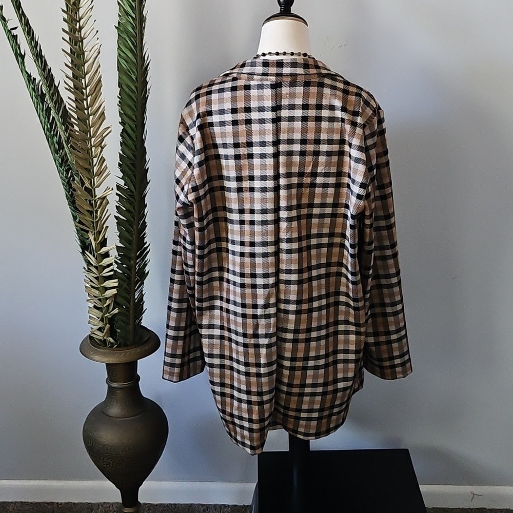 Maurices Caramel, Tan, and Brown Checkered Blazer NWOT - Picture 3 of 16